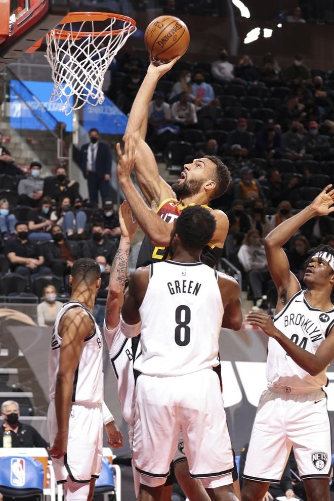 亚博体育入口-里程碑夜犹他爵士更衣室发声；德甲加时末段刷纪录；管理层满意；医务组通报恢复